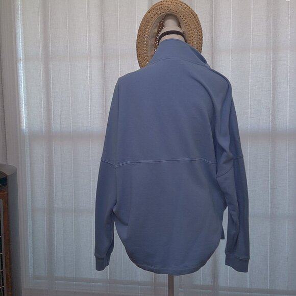 PINK by Victoria Secret Long sleeve sweatshirt and shorts - Picture 2 of 6